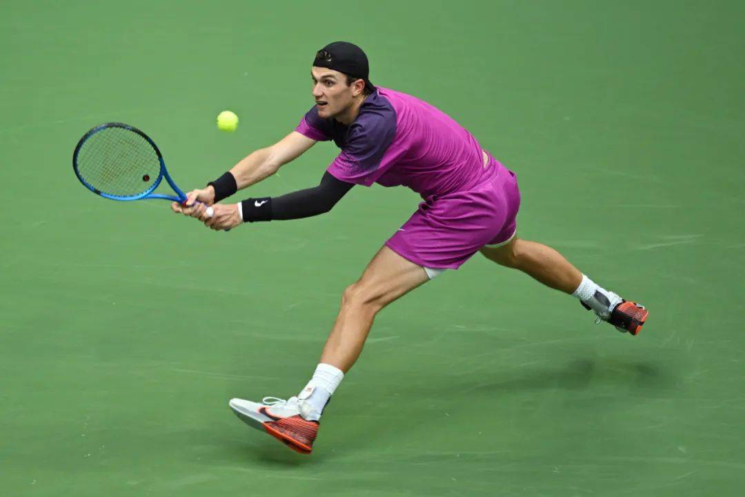 事件背景与 事件背景与