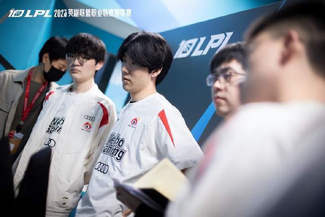 为曼城带来 为曼城带来