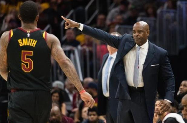 并且其个人 并且其个人