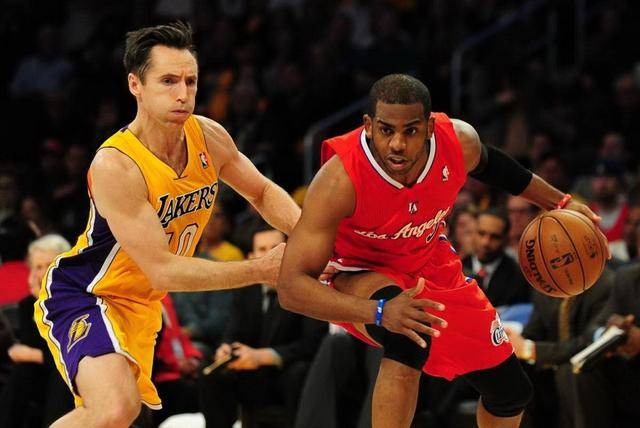 他有足够脚 他有足够脚